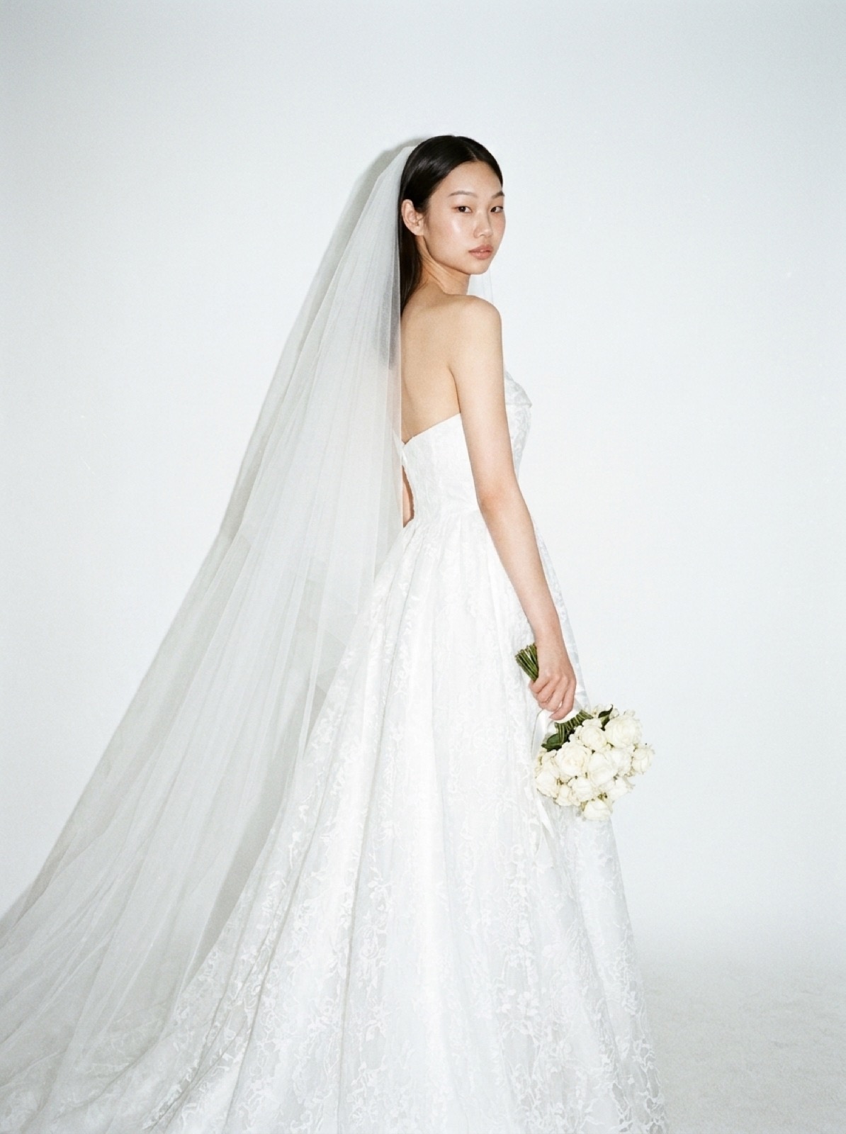 에델 (Edel) 웨딩드레스 상세 사진 23